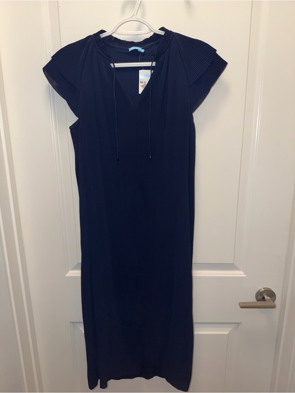 J. McLaughlin Navy Pleated Cap Sleeve Midi Dress